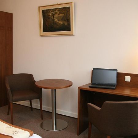 Rhein-Hotel Andernach Dış mekan fotoğraf