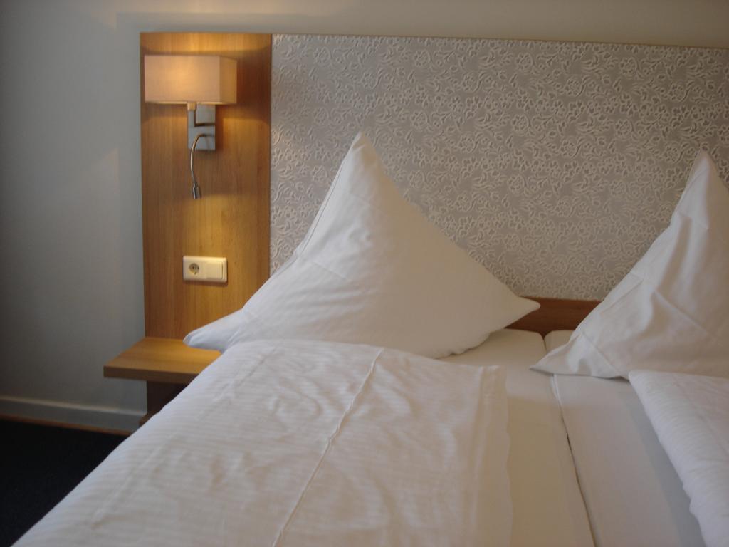 Rhein-Hotel Andernach Dış mekan fotoğraf