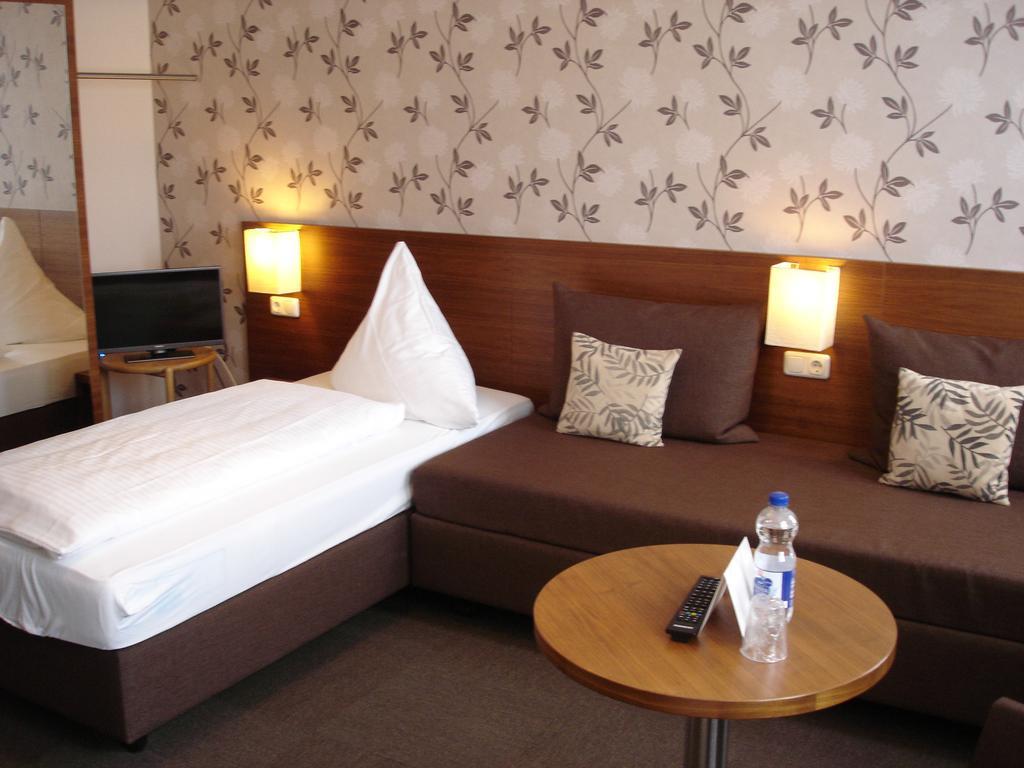 Rhein-Hotel Andernach Dış mekan fotoğraf